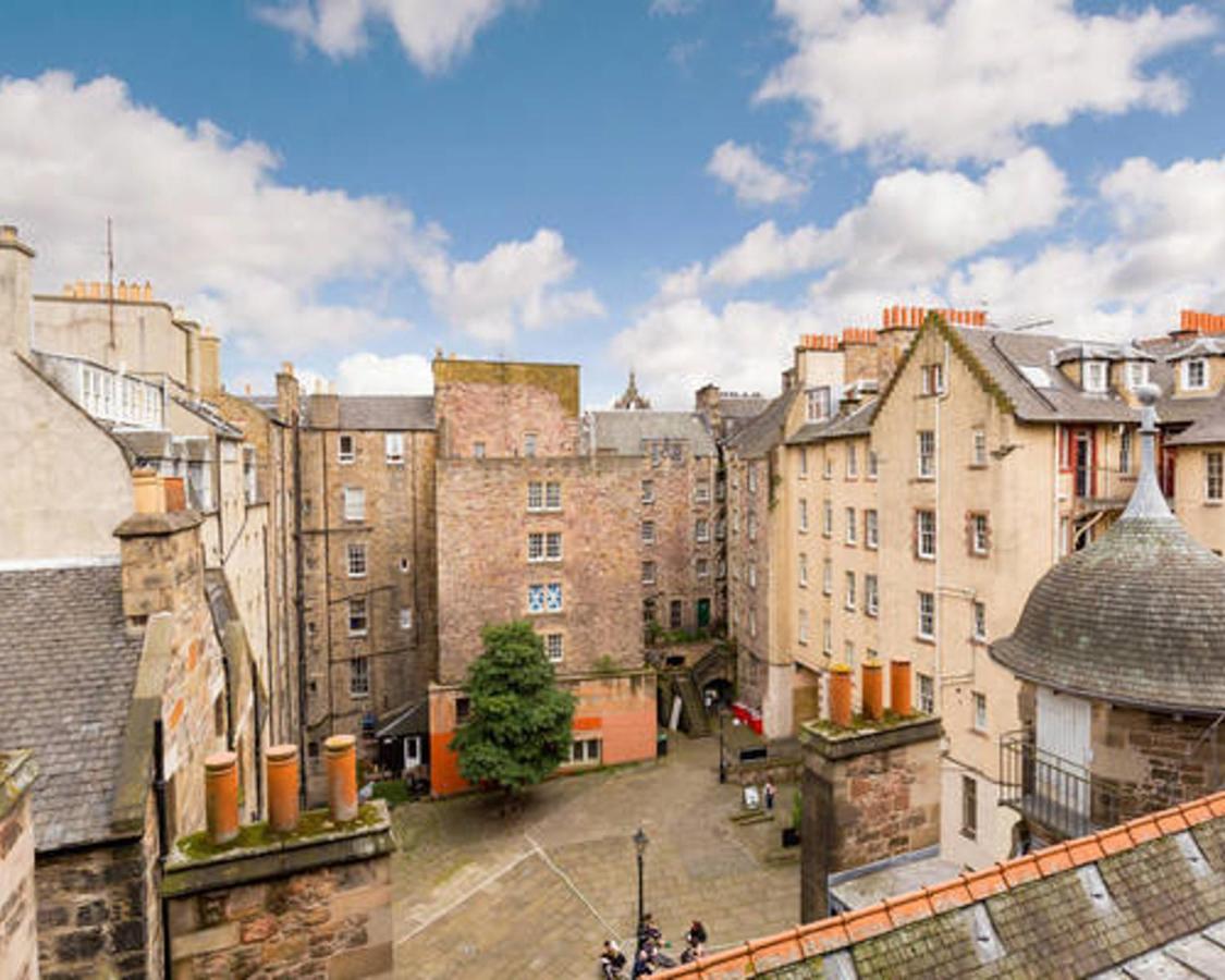 Modern Studio Next To Edinburgh Castle Leilighet Eksteriør bilde